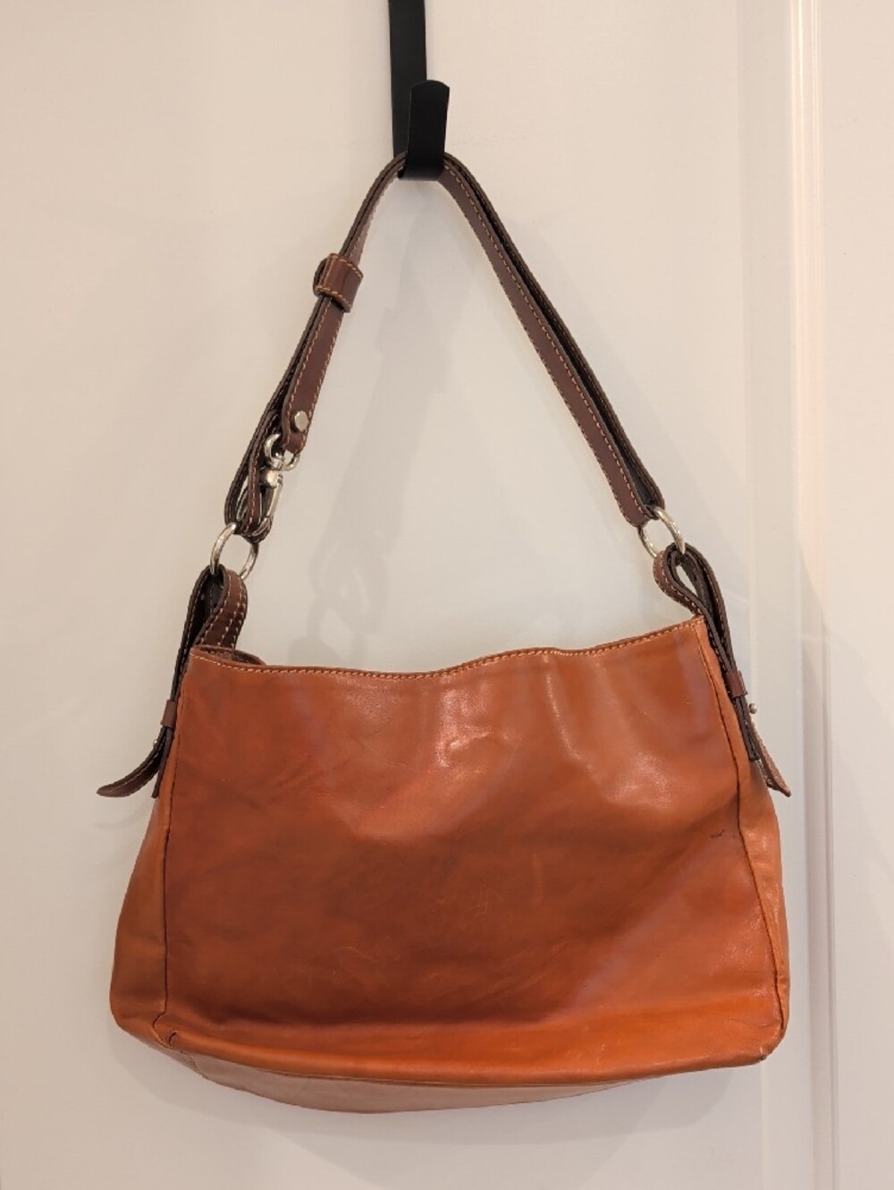 Conte Di Cavour Leather Shoulder Bag in Cognac Orangey Brown - Picture 3 of 15